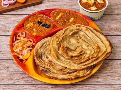 Kadhai Paneer with Lachha Paratha — Ganesham Fast Food