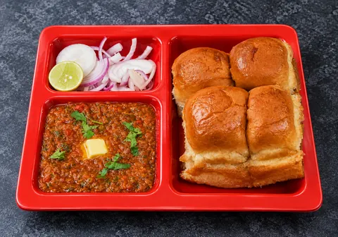 Pav Bhaji at Ganesham Civil Lines