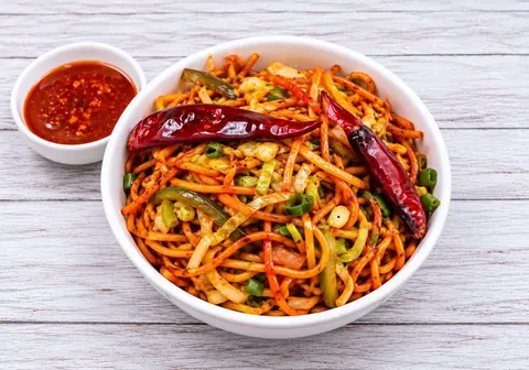 Veg Schezwan Noodles — Ganesham Fast Food