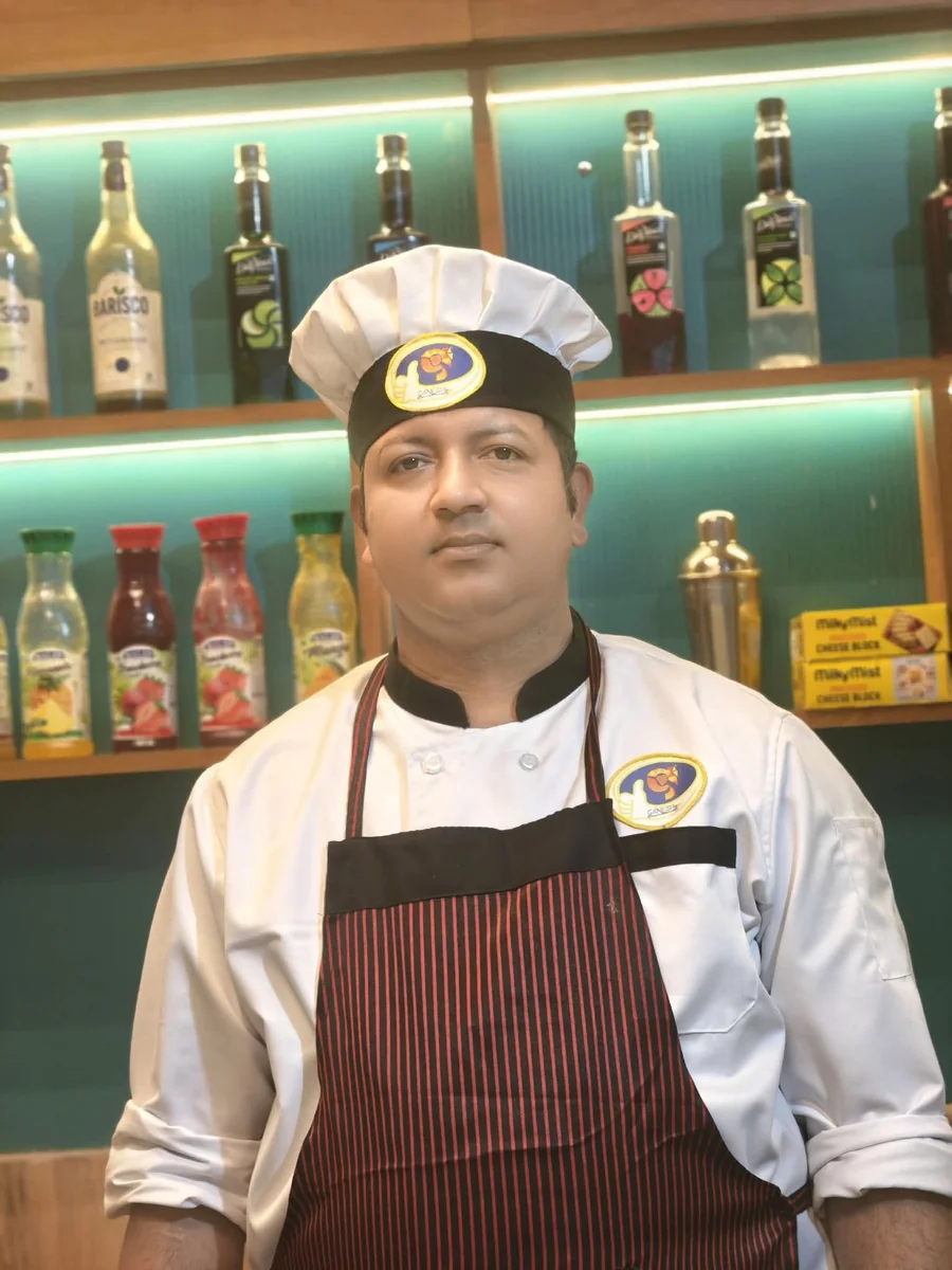 Krishna Sharma, Head Chef at Ganesham Fast Food